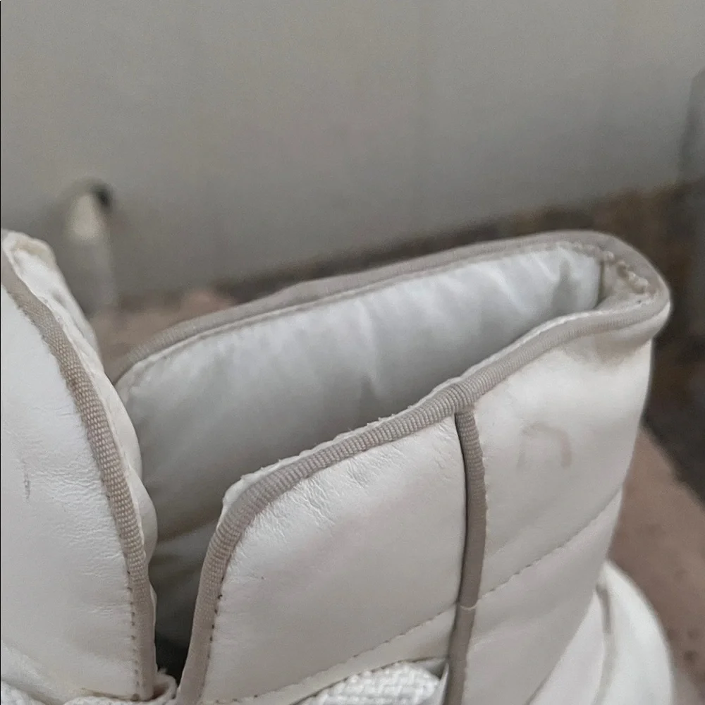 The North Face Women's Halseigh Thermoball Lace Wp Boot Size 9